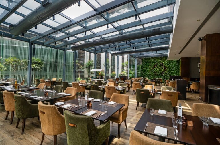 24@43 All-day Dining Restaurant